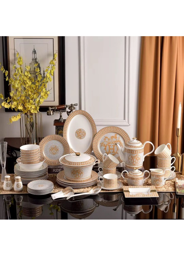 YEMEK TAKIMI 64 PARÇA